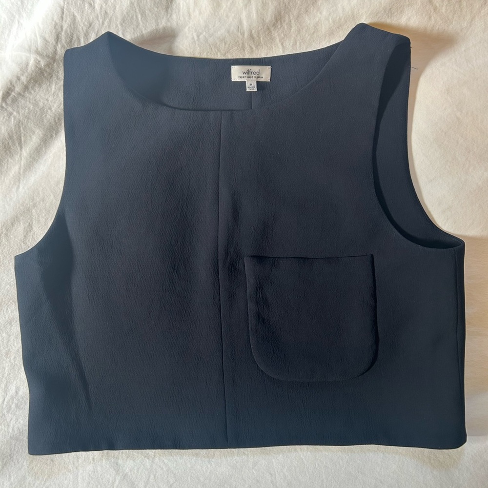 Wilfred - size medium - japanese fabric cropped tank - black